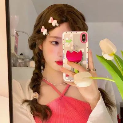 花圃里的蝴蝶